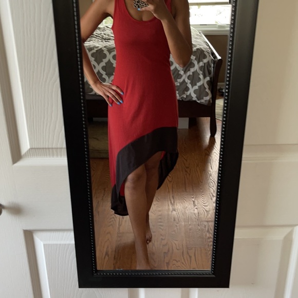 High low dress - Picture 2 of 4